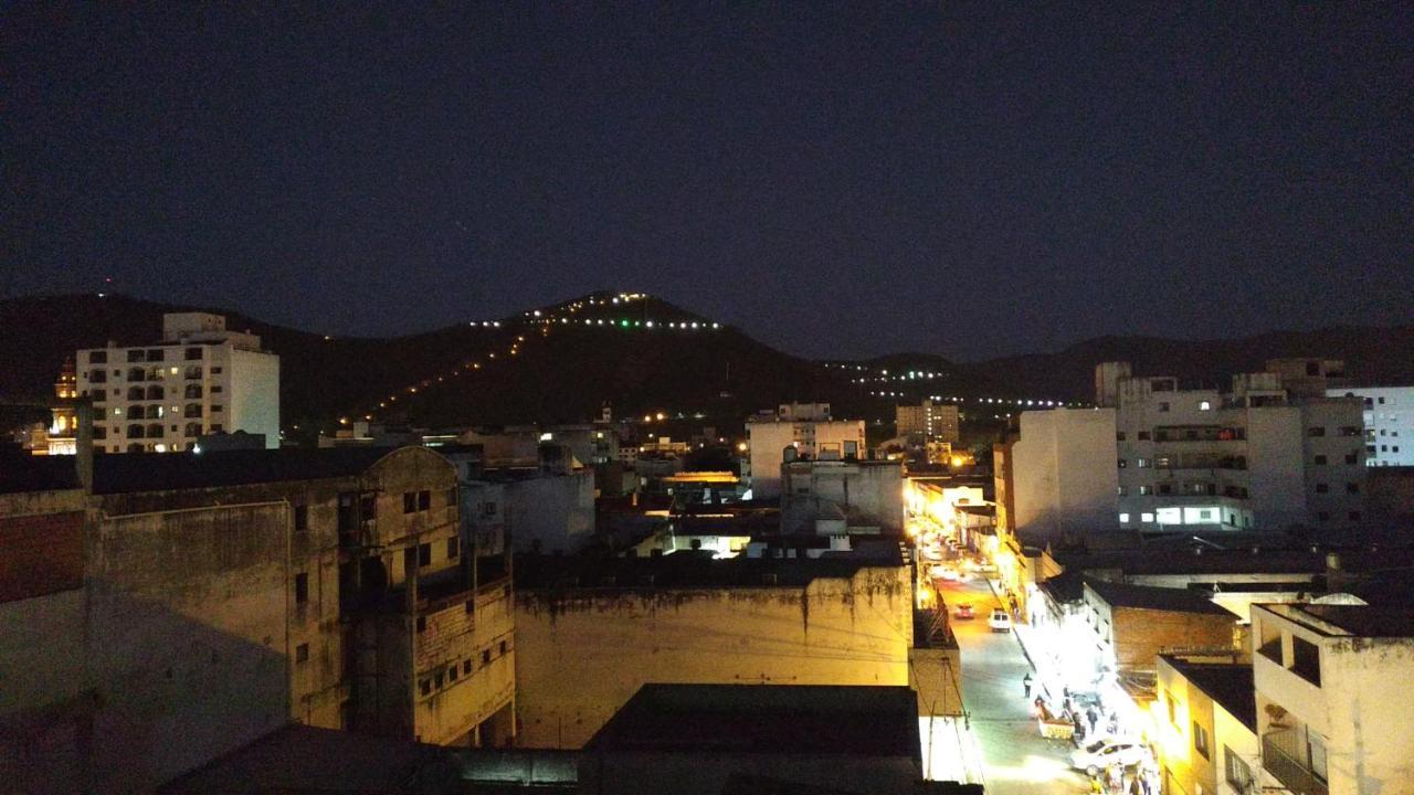 Crystal Hotel Salta Kültér fotó
